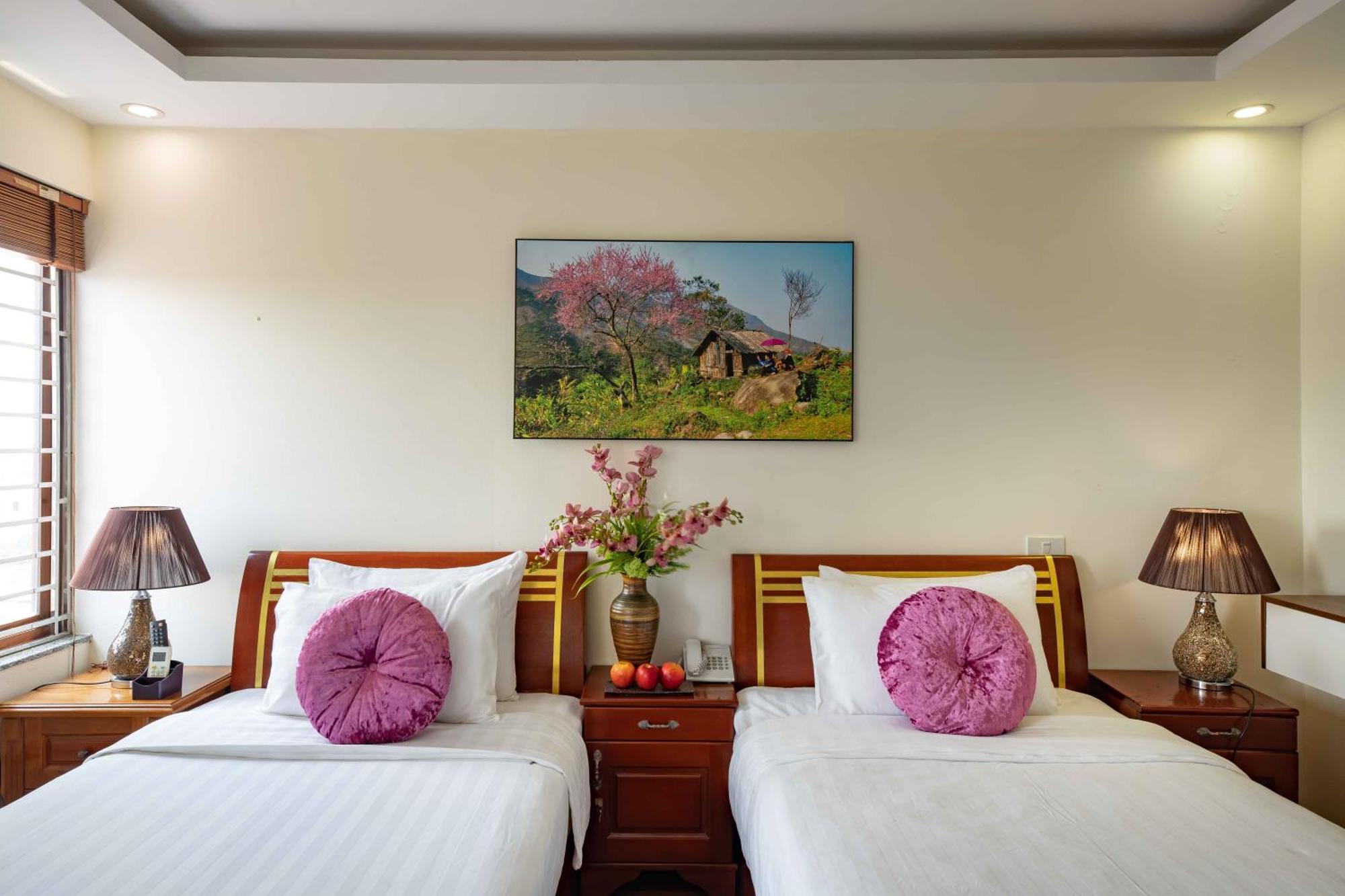 Viet Village Airport Hotel & Restaurants Hanoi Zewnętrze zdjęcie