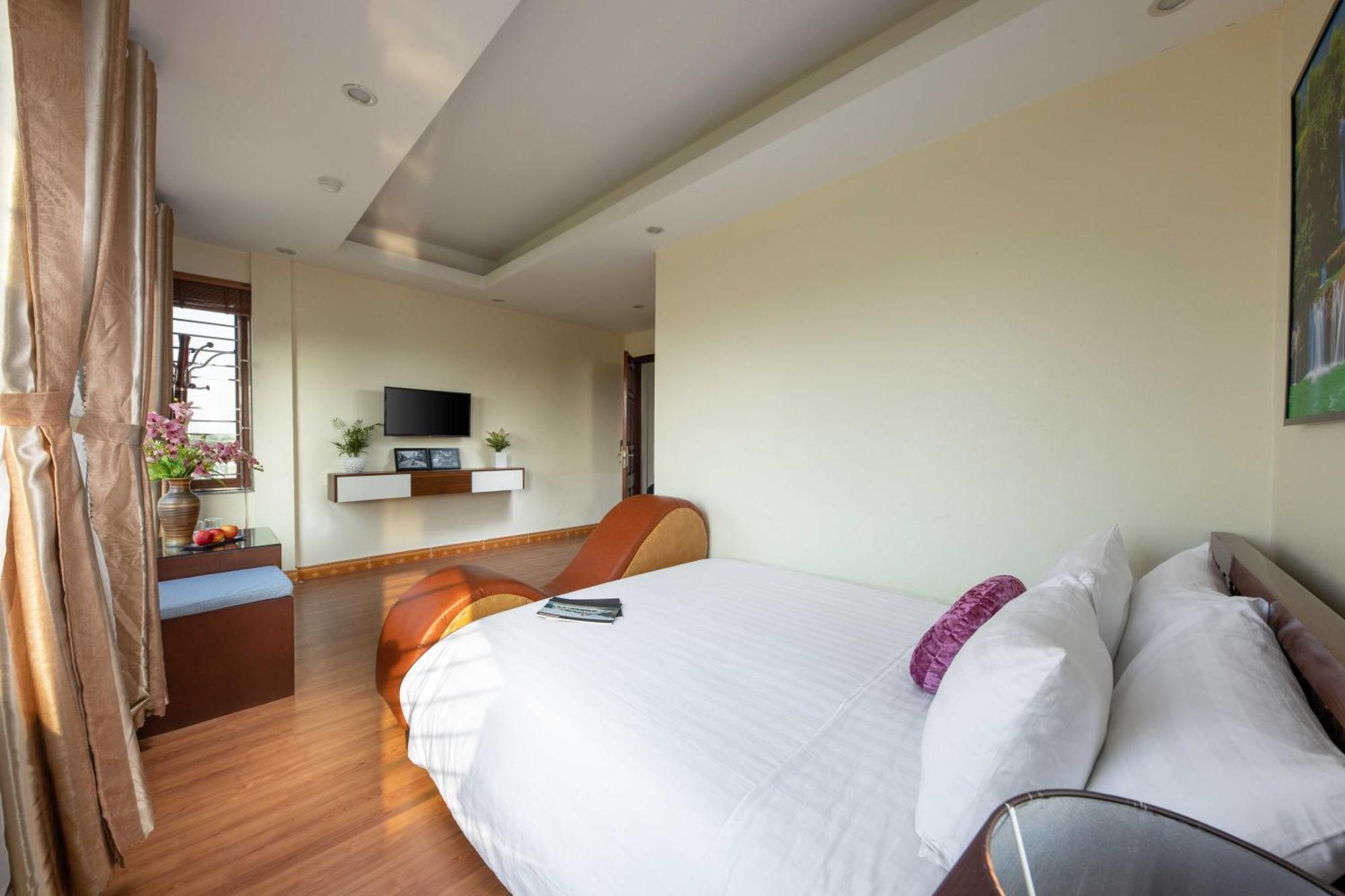 Viet Village Airport Hotel & Restaurants Hanoi Zewnętrze zdjęcie