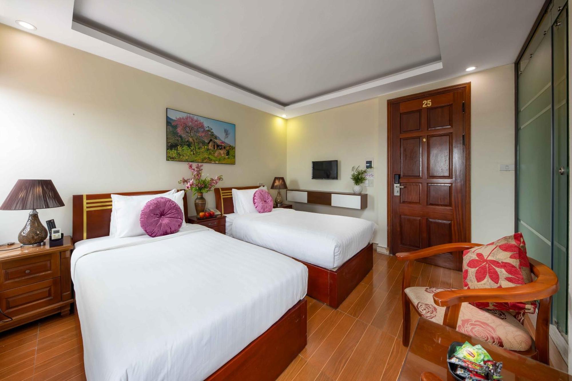 Viet Village Airport Hotel & Restaurants Hanoi Zewnętrze zdjęcie